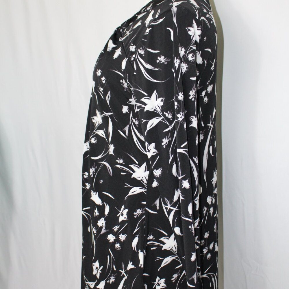White House Black Market Floral Long Sleeve Top Women's XL - Picture 3 of 9